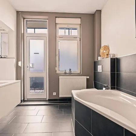 Wohnen Bei Der Alten Dampflok Inkl Balkon - 5 Min Zum Ravensburger Spieleland Meckenbeuren Exterior photo